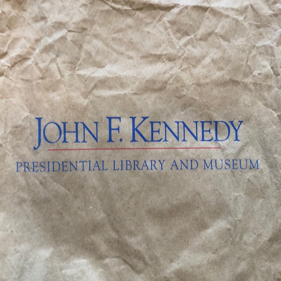 NWT FUTURE PRESIDENT BIB by ADD A KID! - Picture 8 of 12